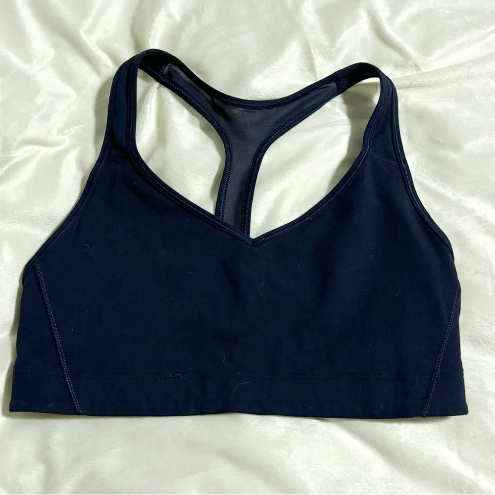 Victoria’s Secret sports bra - Picture 1 of 4